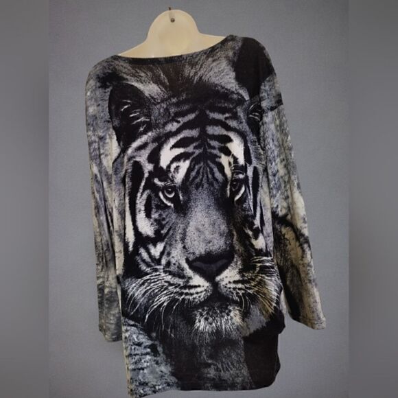 SWEATER with TIGER & RHINESTONE Whiskers SOFT! 2 sides rushed - Picture 3 of 14